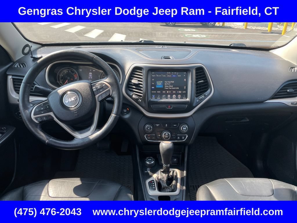 Used 2017 Jeep Cherokee High Altitude AWD/4WD image 40