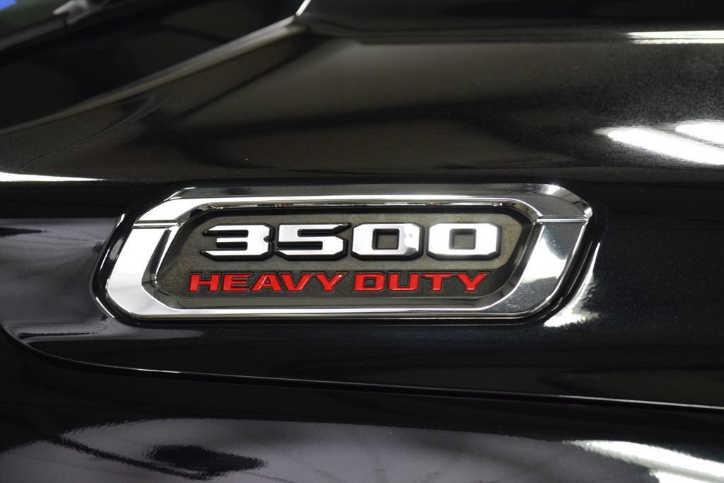 Used 2022 RAM 3500 Tradesman AWD/4WD image 9