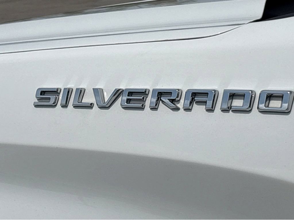 Used 2023 Chevrolet Silverado 1500 LT RWD image 25