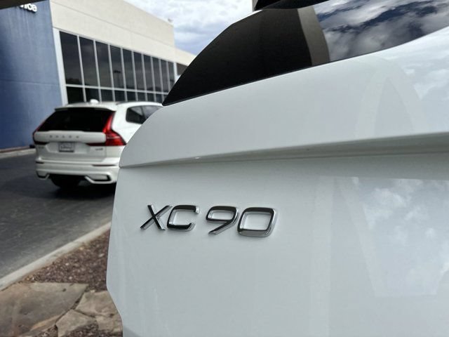New 2025 Volvo XC90 T8 Plus w/ Protection Package Premier AWD/4WD image 7