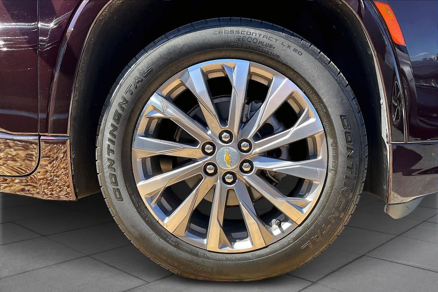 Certified 2023 Chevrolet Traverse Premier FWD image 10
