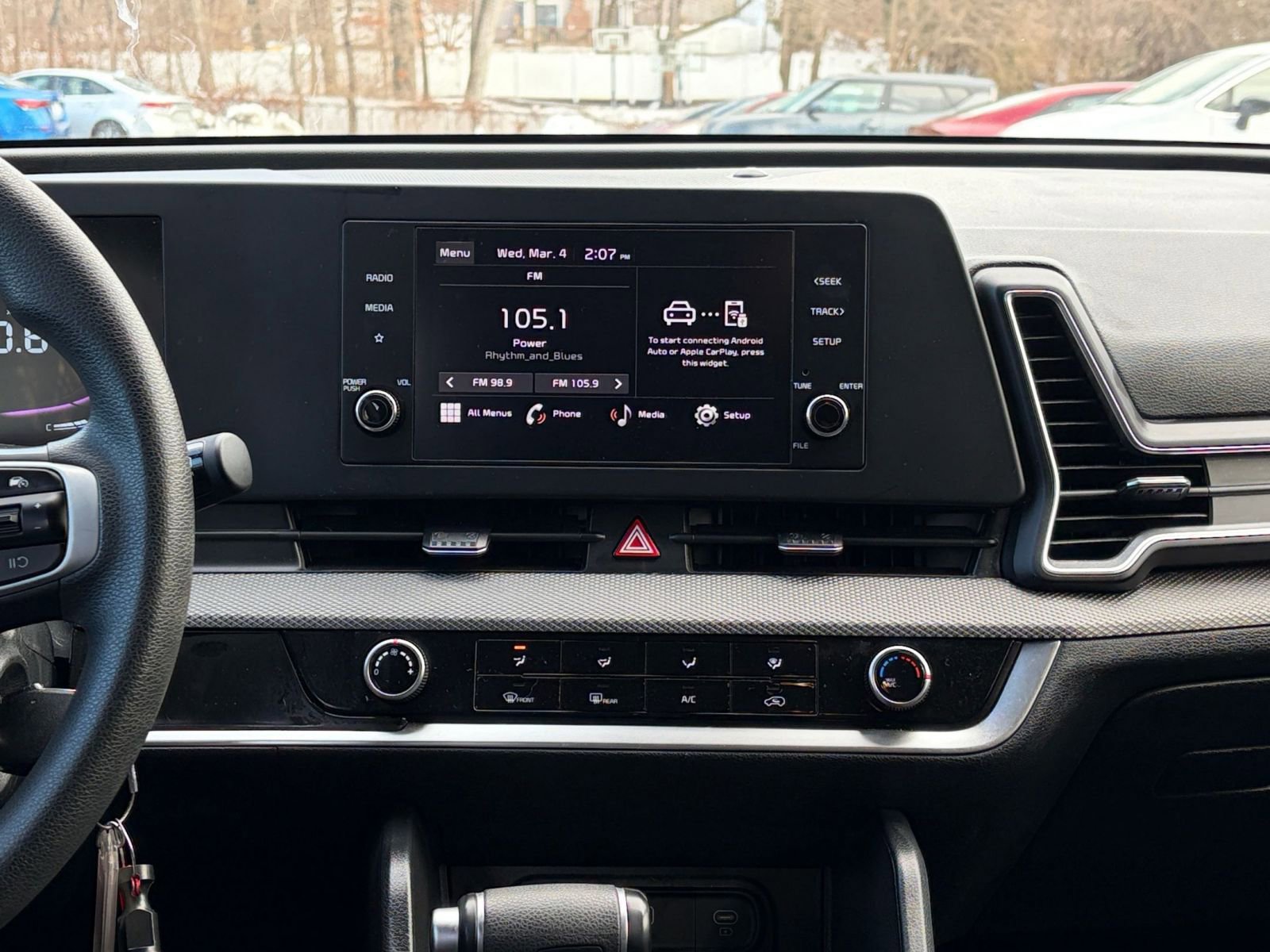 Used 2025 Kia Sportage LX image 17