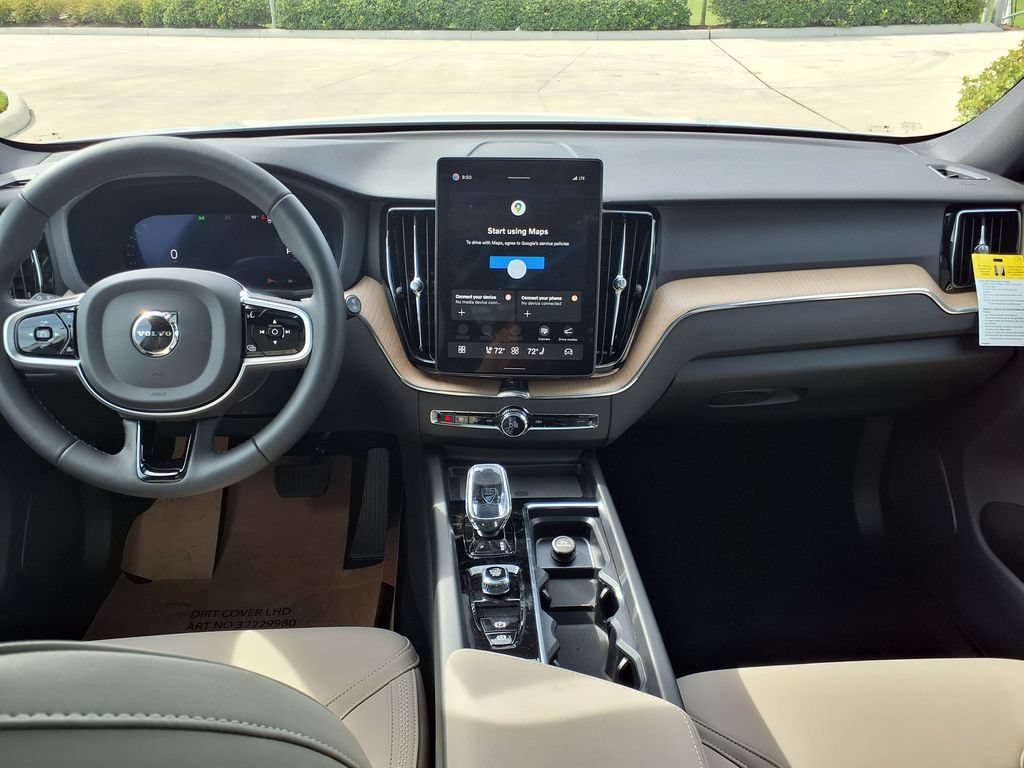 New 2026 Volvo XC60 B5 Plus w/ Protection Package Premier AWD/4WD image 18