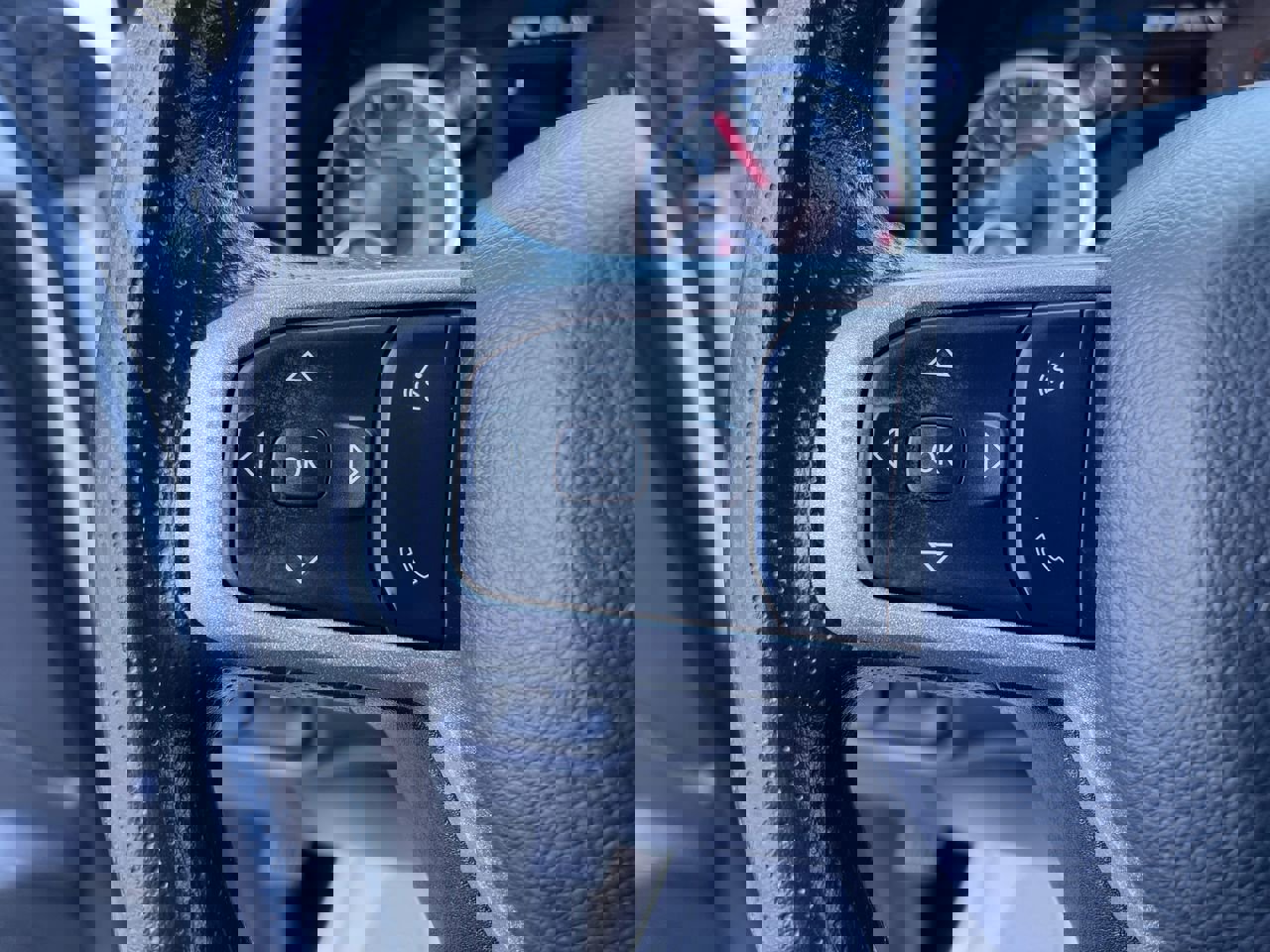 Used 2024 RAM 2500 Tradesman w/ Chrome Appearance Group image 16