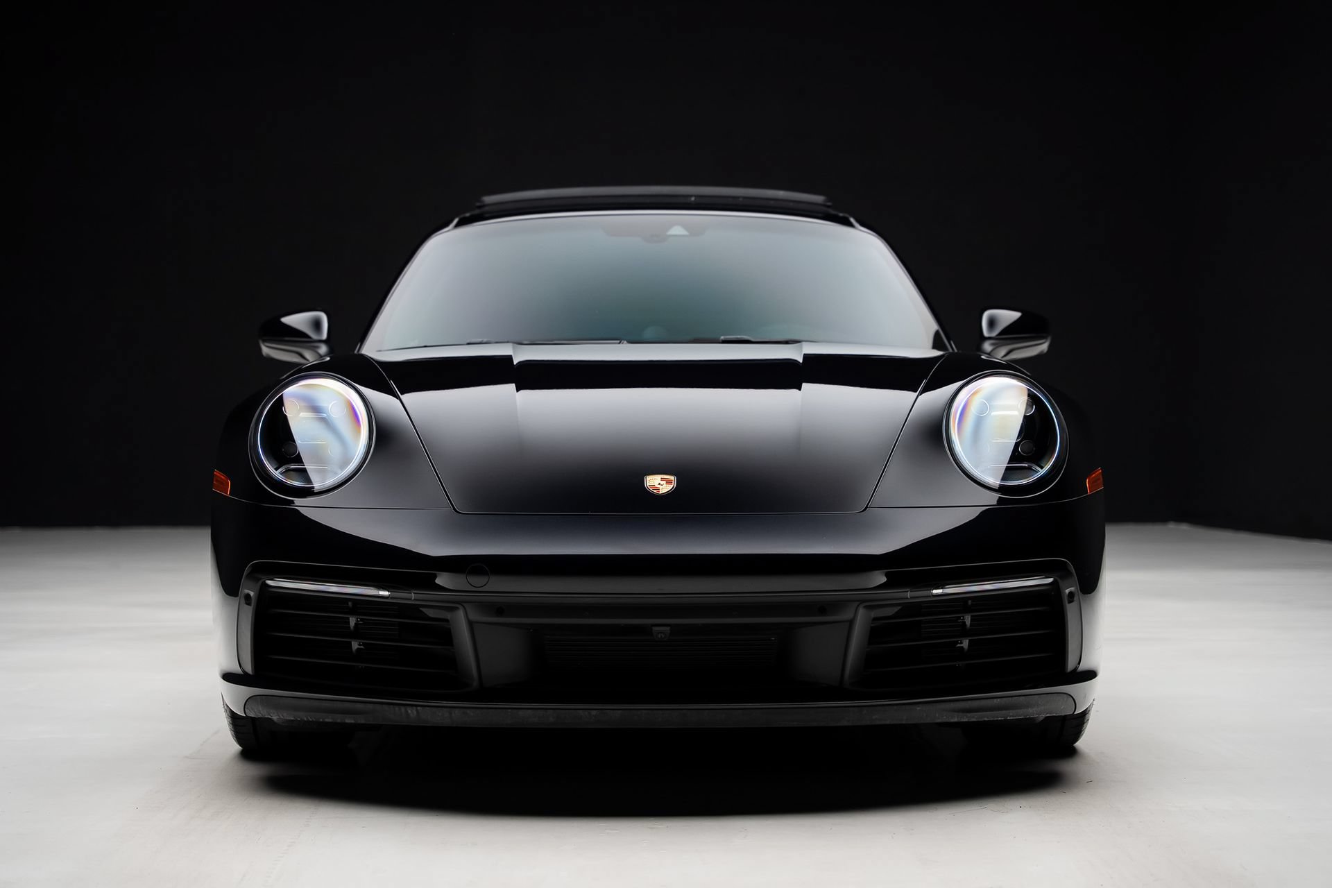 Used 2024 Porsche 911 Carrera 4 AWD/4WD image 8