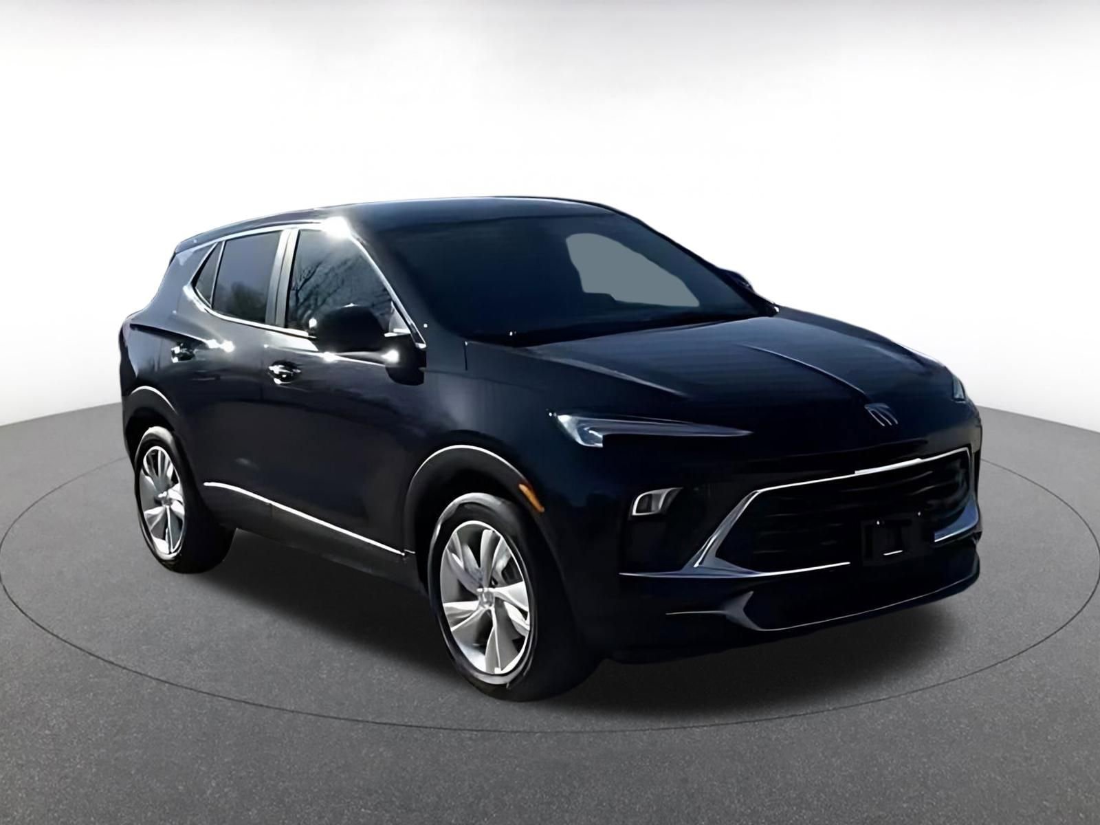 Used 2025 Buick Encore GX Preferred image 2