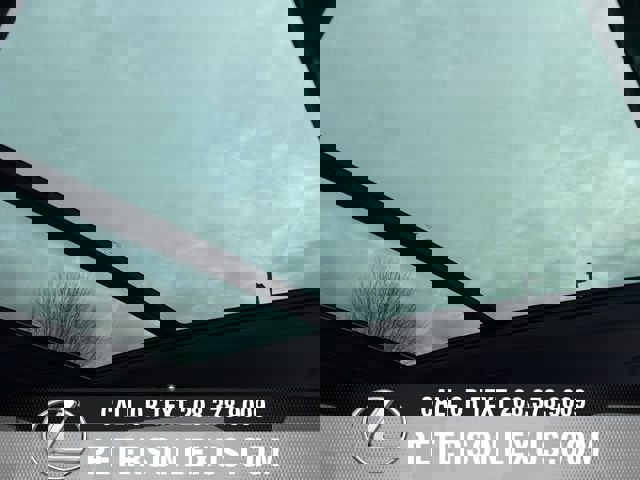 Used 2022 Volkswagen Tiguan SE R-Line image 13