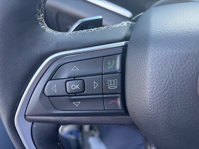 Used 2023 Jeep Grand Cherokee Limited w/ Luxury Tech Group II AWD/4WD image 21