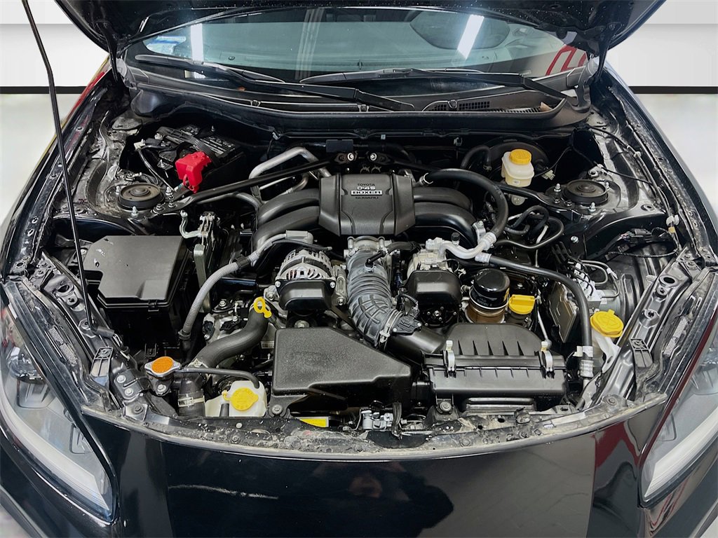 Used 2025 Toyota GR86 Premium w/ ALL Weather Mat Package (TMS) image 28
