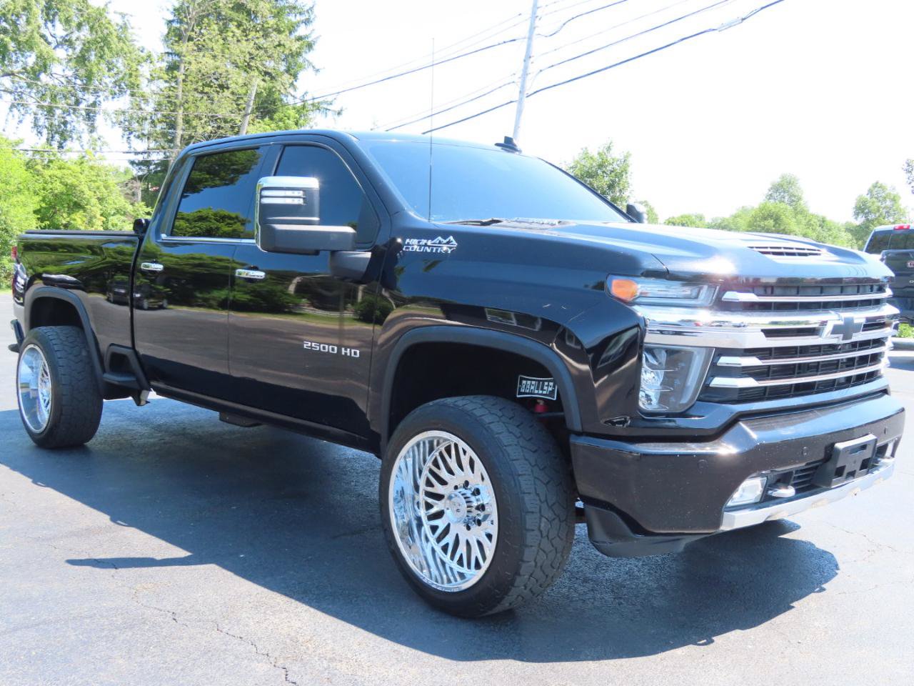 Used 2020 Chevrolet Silverado 2500 High Country w/ Z71 Off-Road Package AWD/4WD image 8