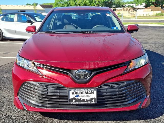 Used 2018 Toyota Camry LE w/ Convenience Package FWD image 2