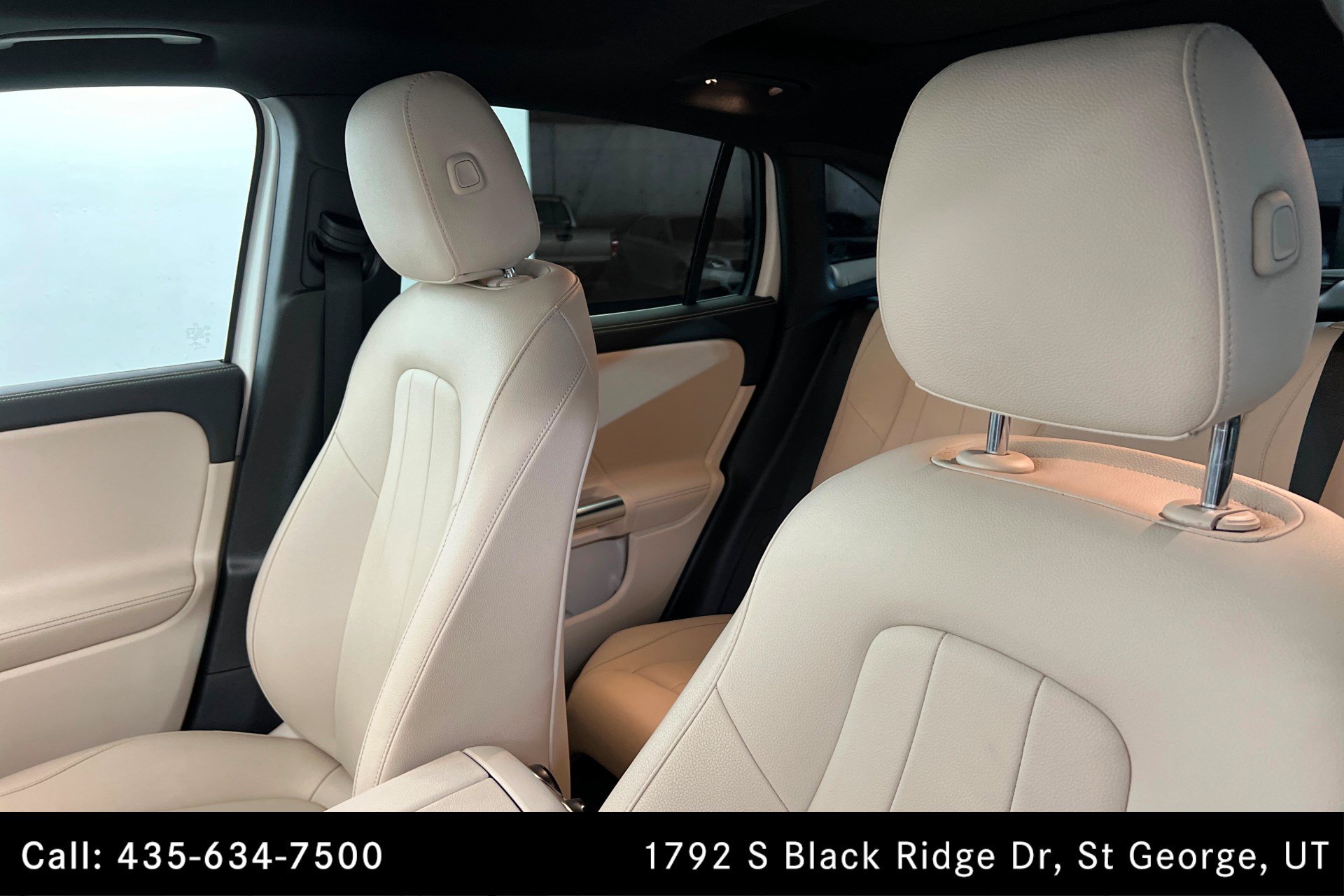 Certified 2022 Mercedes-Benz GLA 250 4MATIC w/ Premium Package Lite image 16