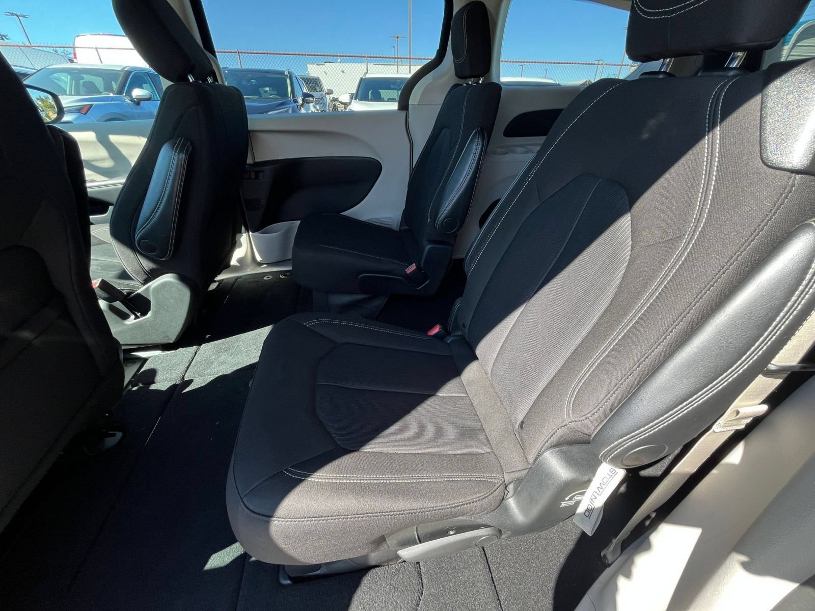 Used 2024 Chrysler Voyager LX FWD image 23