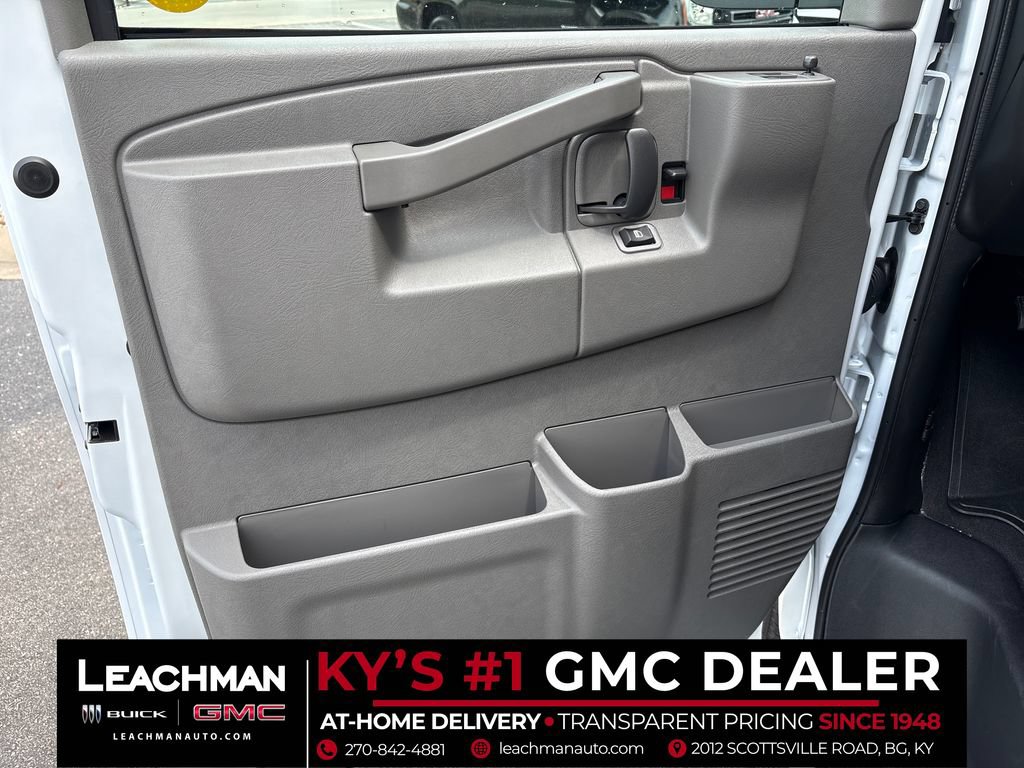 New 2026 GMC Savana 3500 LT w/ LT Preferred Equipment Group RWD image 12
