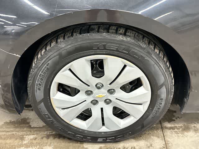 Used 2014 Chevrolet Cruze LS FWD image 21