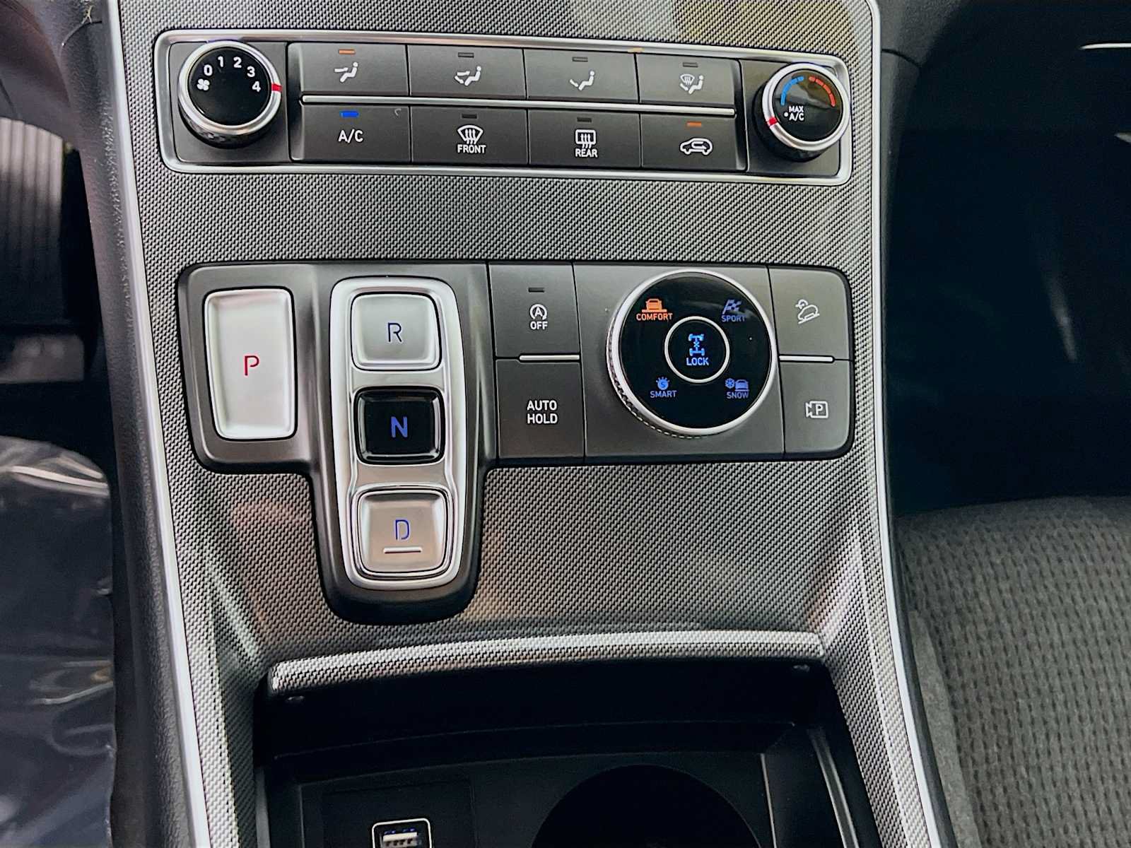 Certified 2023 Hyundai Santa Fe SE AWD/4WD image 17