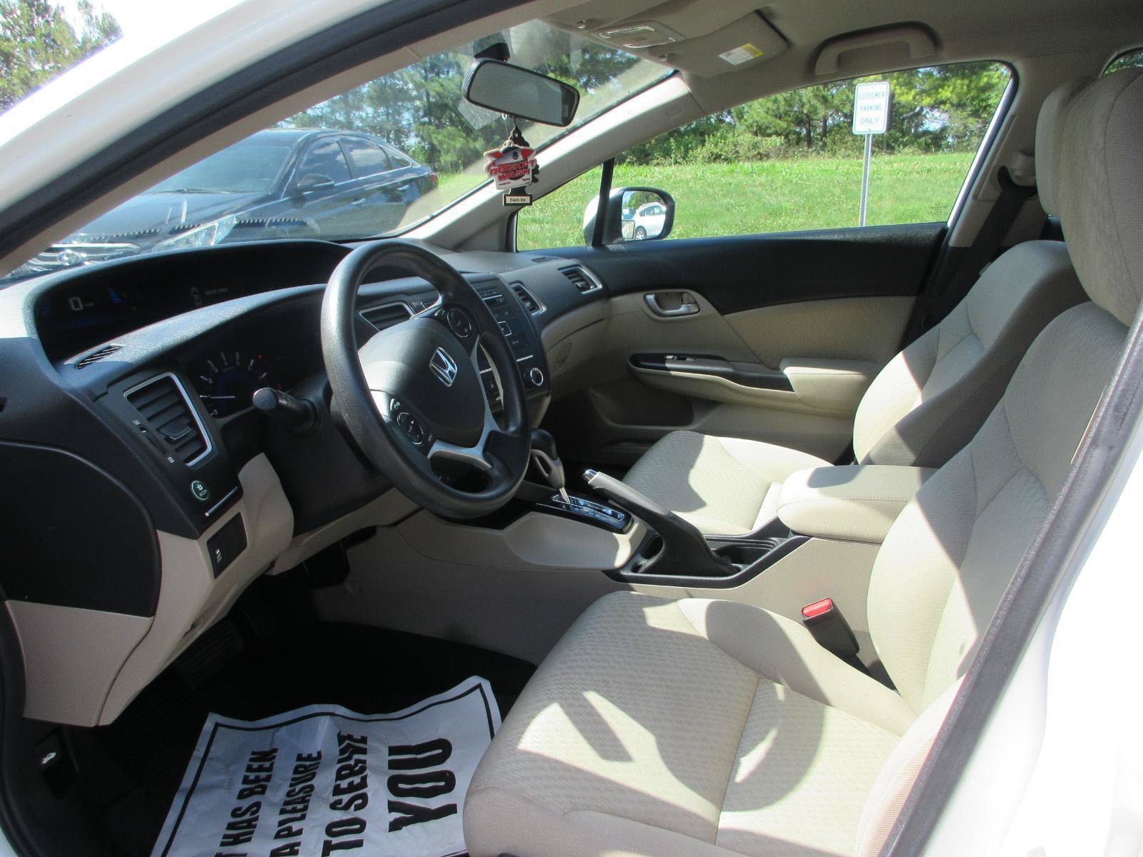 Used 2015 Honda Civic LX image 9