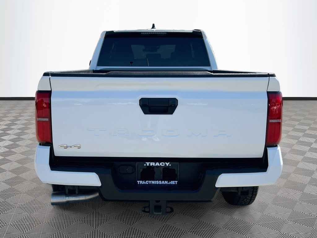 Used 2024 Toyota Tacoma SR5 AWD/4WD image 6