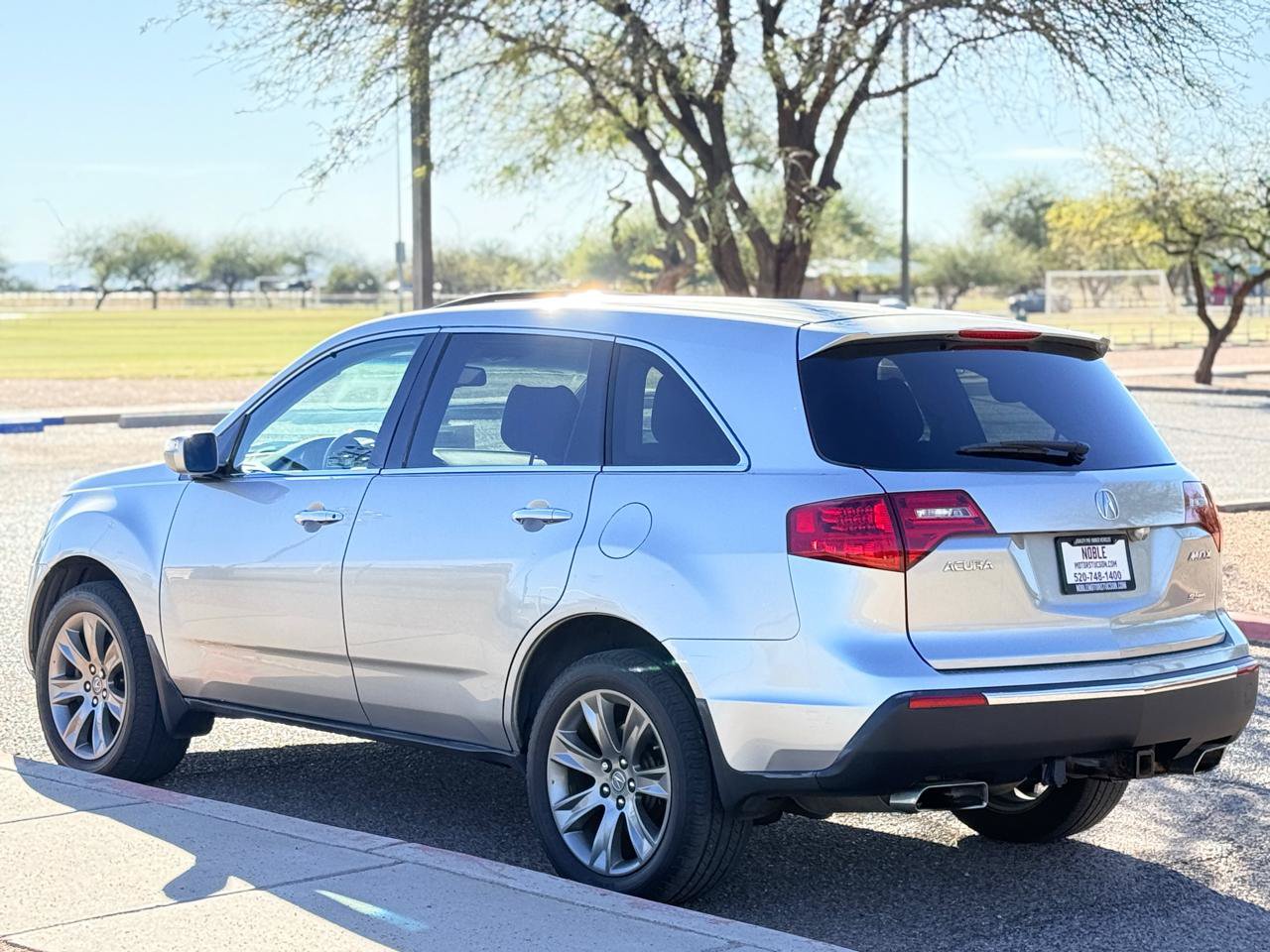 Used 2011 Acura MDX w/ Advance Package AWD/4WD image 3
