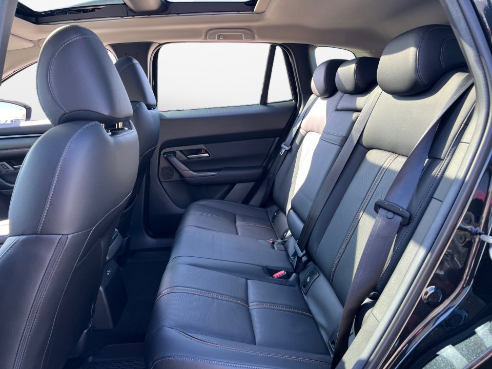 Certified 2025 MAZDA CX-50 AWD 2.5 Hybrid w/ Weather Package image 13