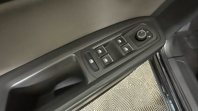 Used 2021 Volkswagen Atlas S FWD image 11