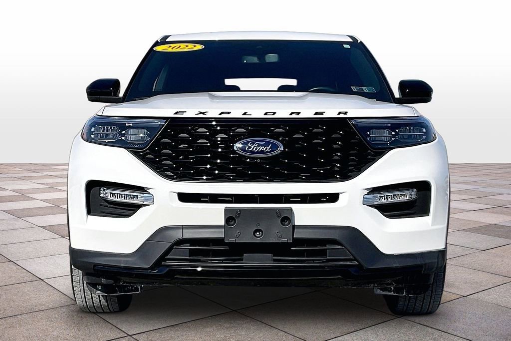 Used 2022 Ford Explorer ST-Line image 3