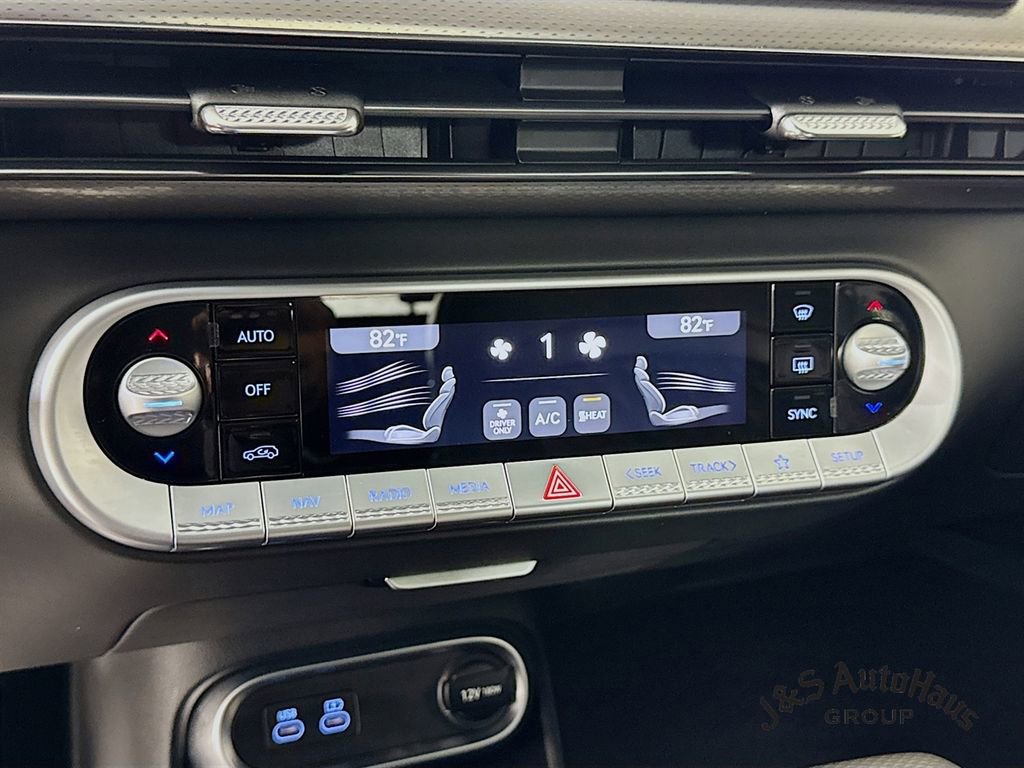 Used 2023 Genesis GV60 Performance image 21