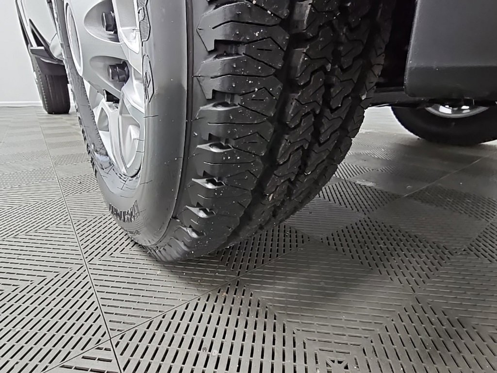 New 2025 GMC Sierra 2500 Pro image 37