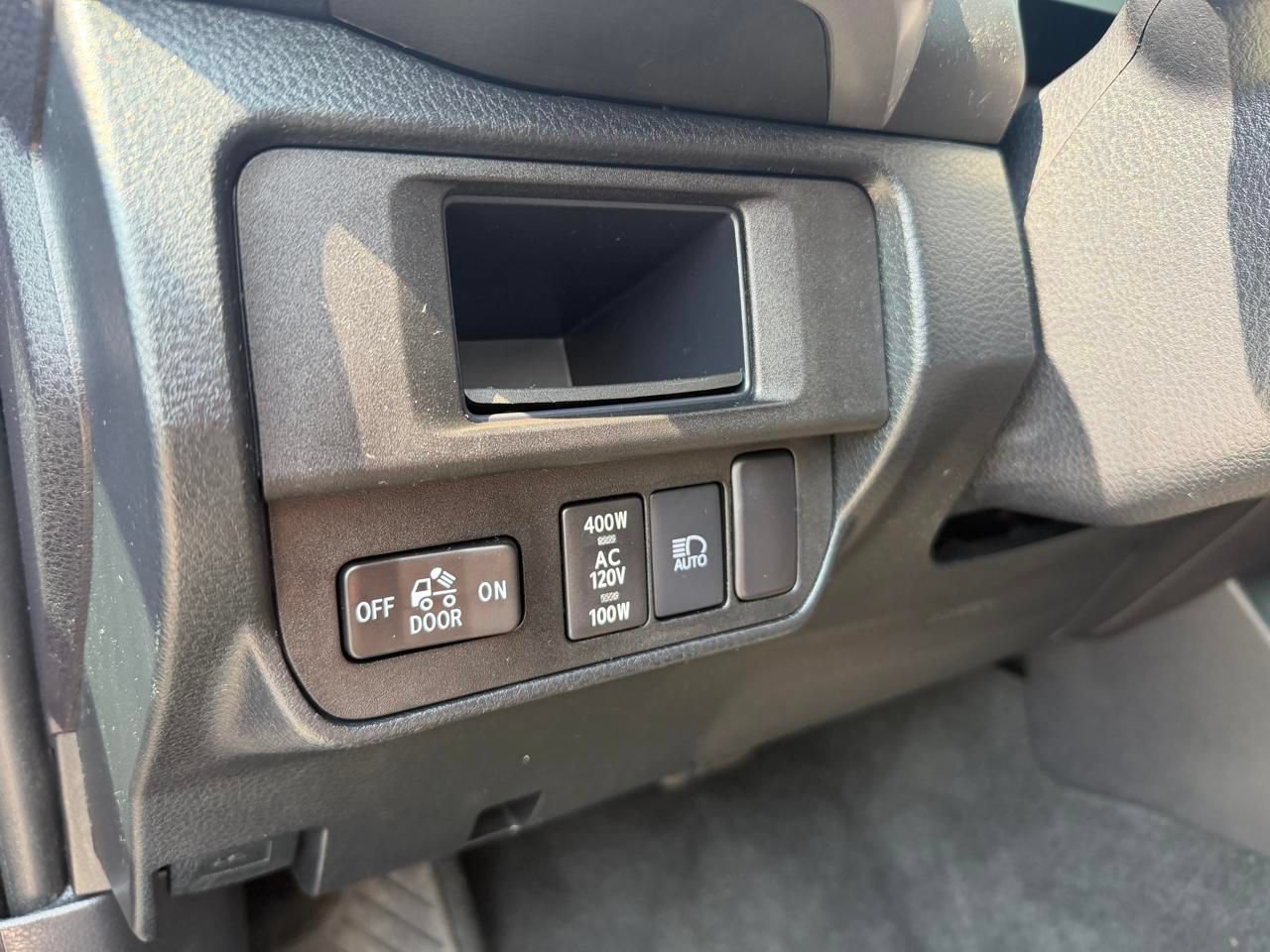 Used 2019 Toyota Tacoma Limited RWD image 21