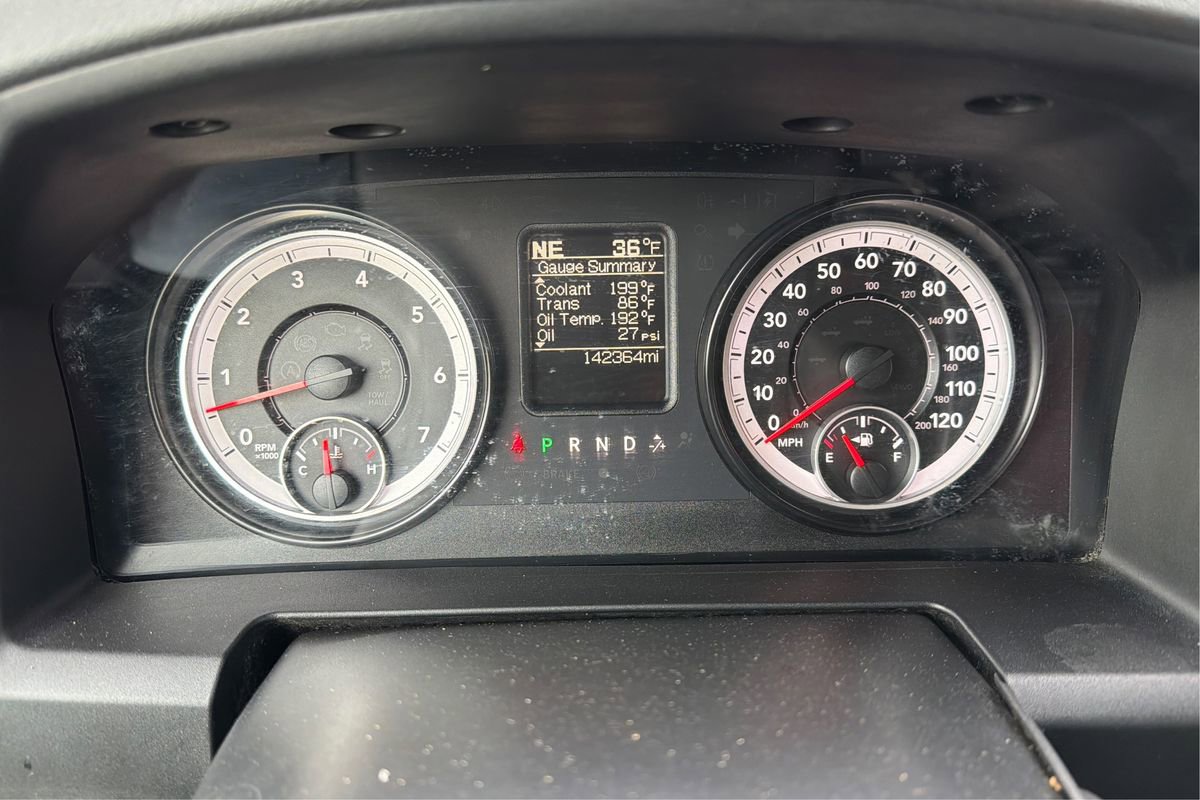 Used 2015 RAM 1500 Express image 15