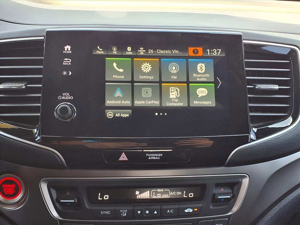 Used 2022 Honda Pilot Sport image 16