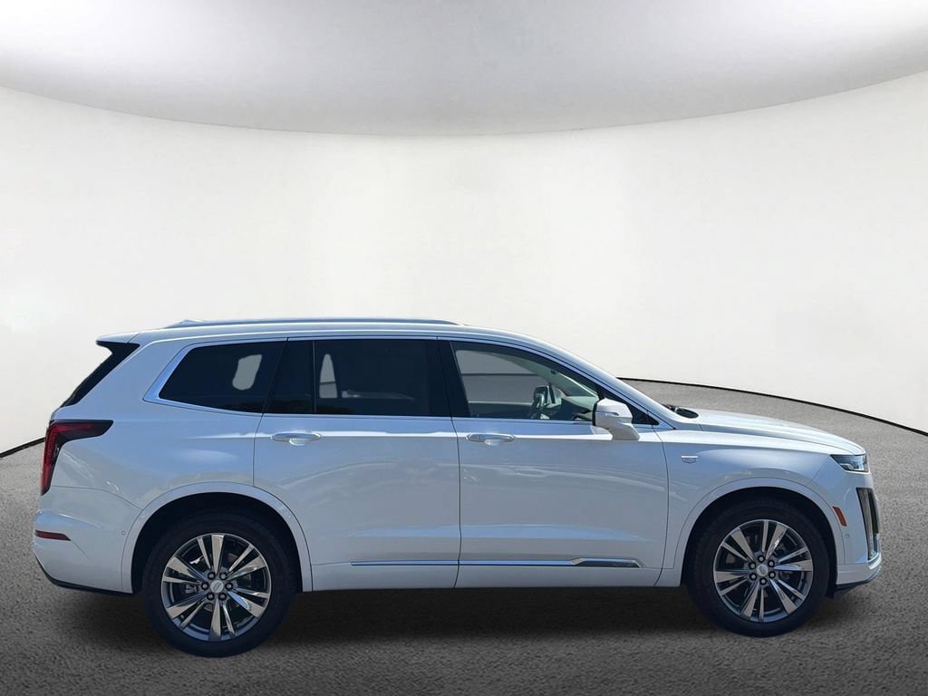 Certified 2024 Cadillac XT6 Premium Luxury w/ Technology Package AWD/4WD image 21