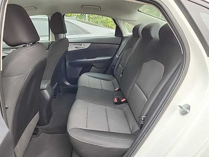 Used 2024 Kia Forte LXS image 7