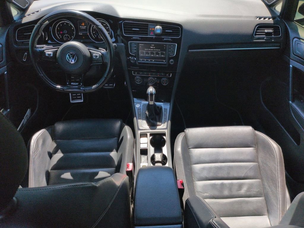 Used 2017 Volkswagen Golf R 4-Door image 15