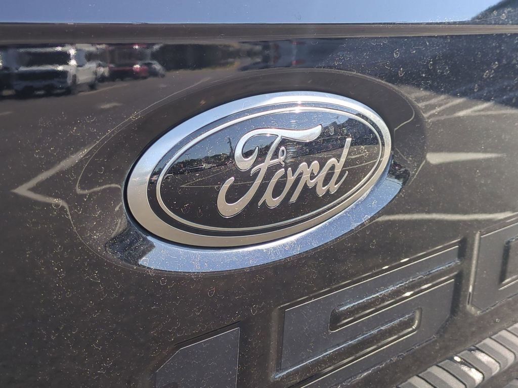 Certified 2022 Ford F150 Lariat w/ Equipment Group 502A High image 8