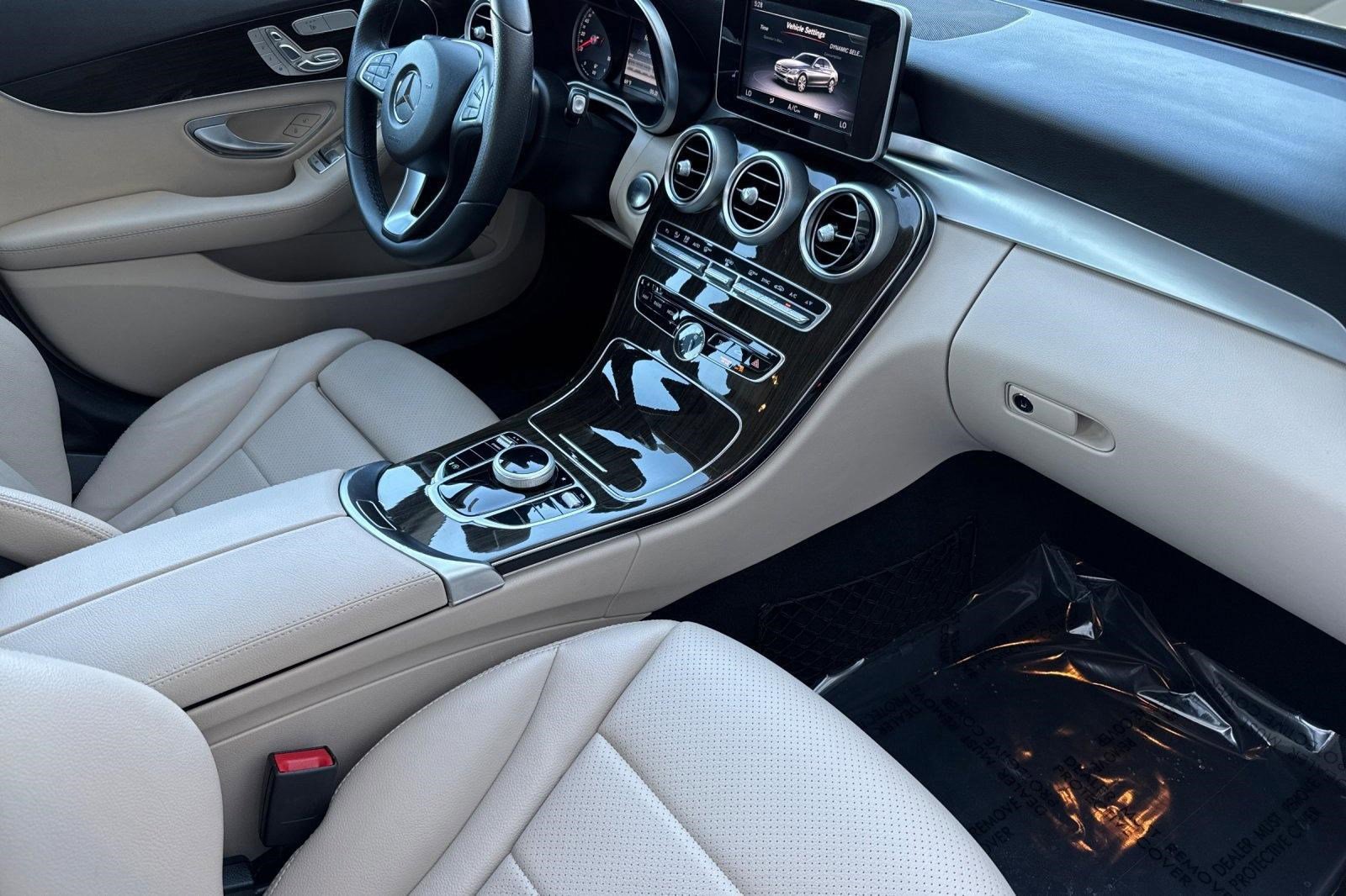 Certified 2017 Mercedes-Benz C 300 Sedan image 30