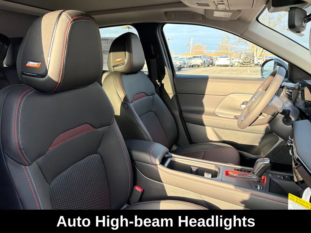 Used 2026 Nissan Kicks SR w/ SR Premium Package FWD image 38