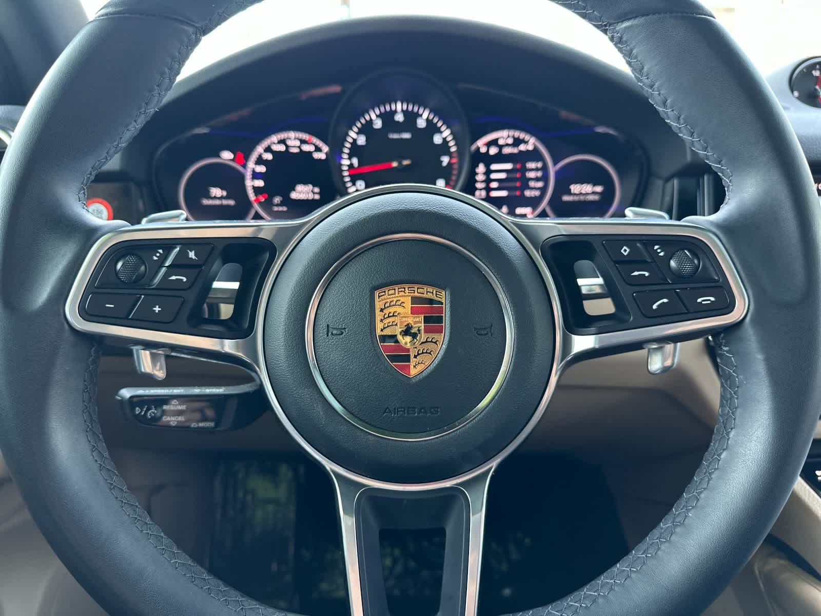 Certified 2023 Porsche Cayenne Platinum Edition AWD/4WD image 26