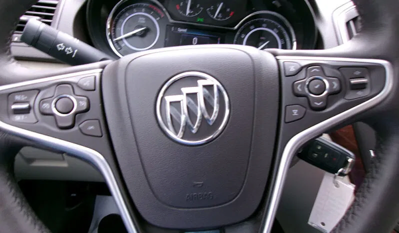 Used 2017 Buick Regal Sport Touring FWD image 16