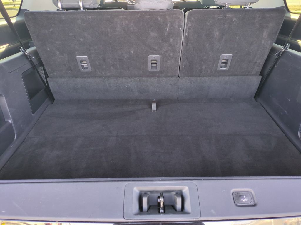 Used 2025 Ford Expedition Max Active AWD/4WD image 7
