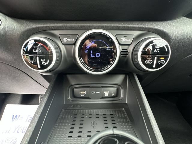 New 2026 Hyundai Venue SEL FWD image 24