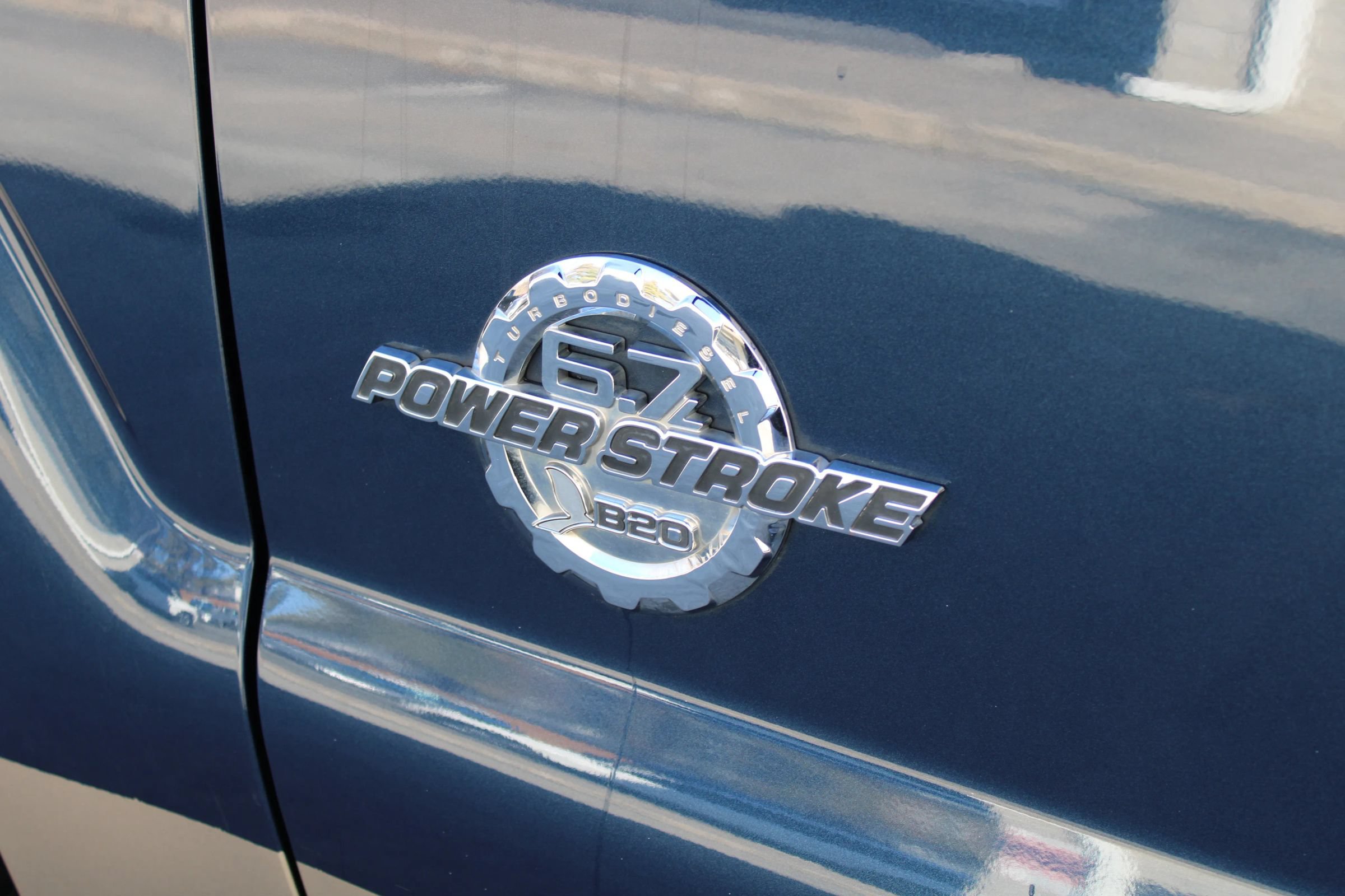 Used 2013 Ford F250 Lariat w/ Lariat Interior Pkg AWD/4WD image 26