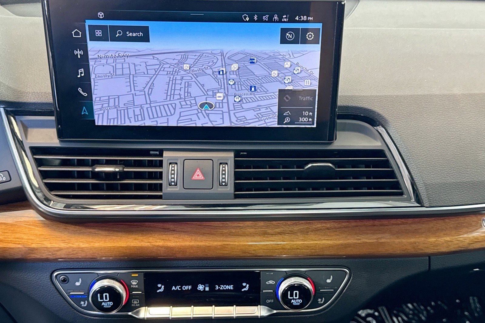 Used 2021 Audi Q5 Prestige w/ Prestige Package image 13