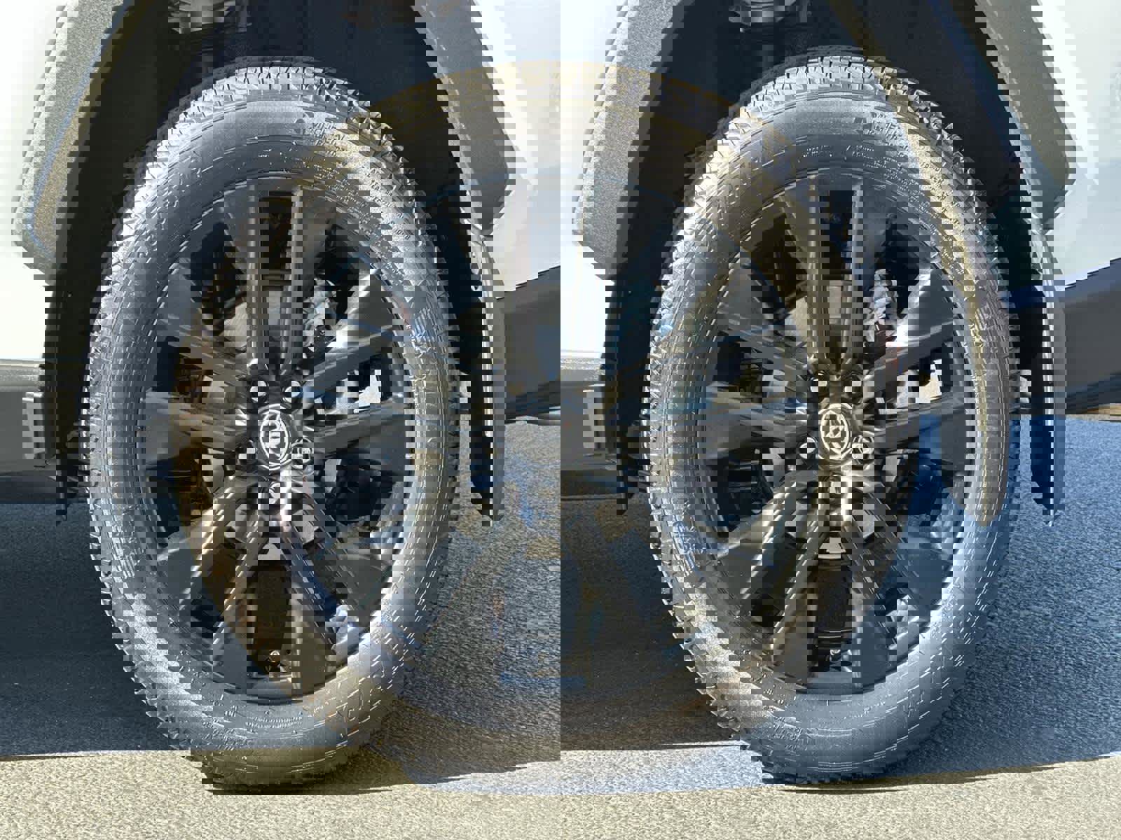 Used 2025 Toyota RAV4 XLE Premium image 8