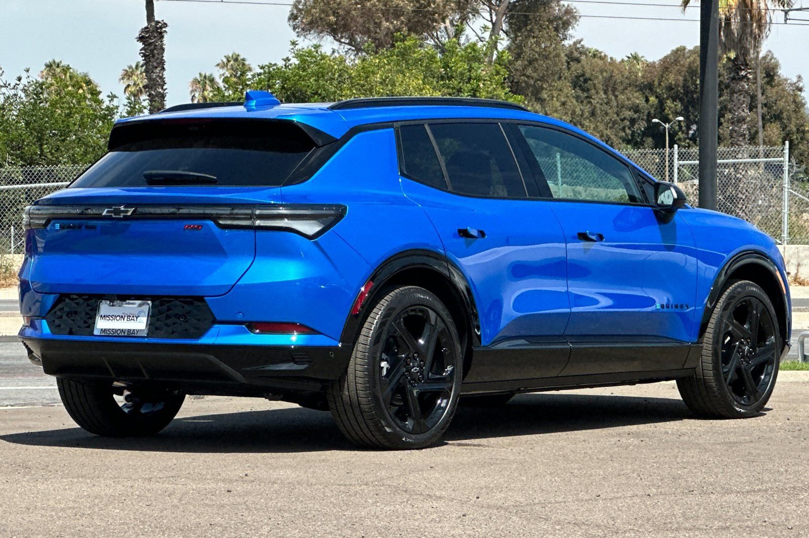 New 2025 Chevrolet Equinox EV RS w/ Active Safety Package 3 image 4
