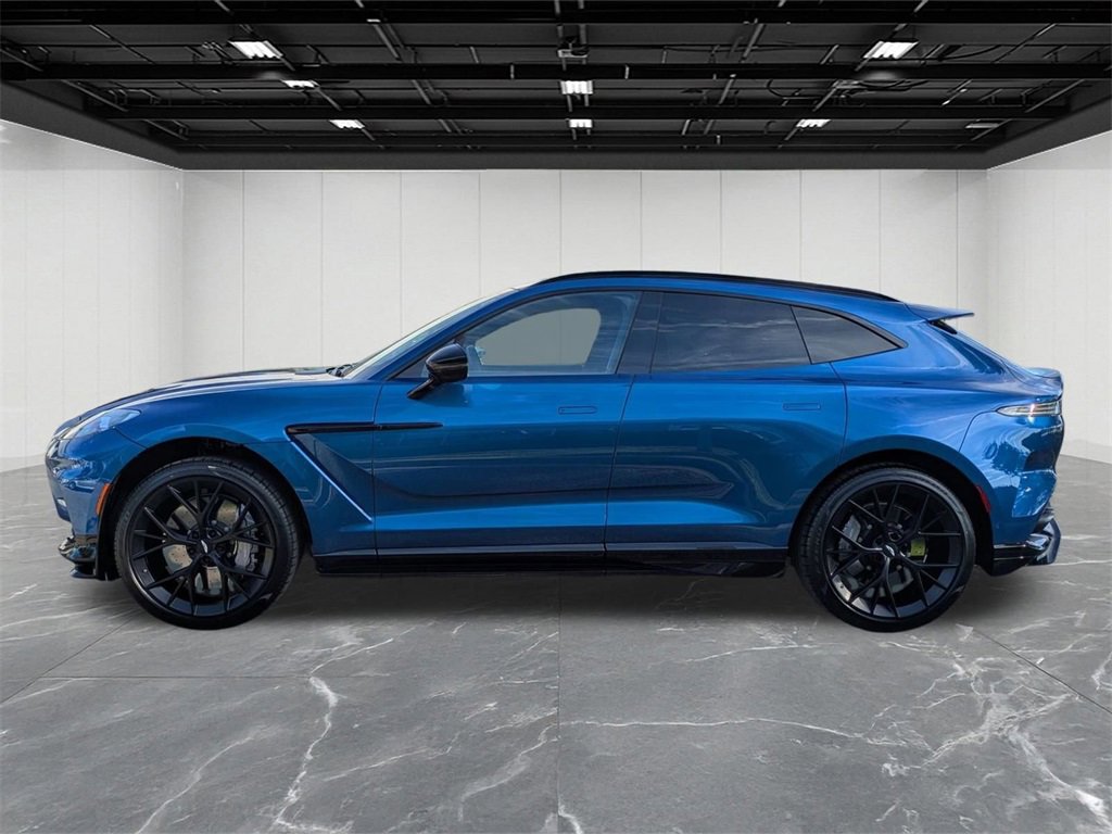 New 2025 Aston Martin DBX 707 image 2