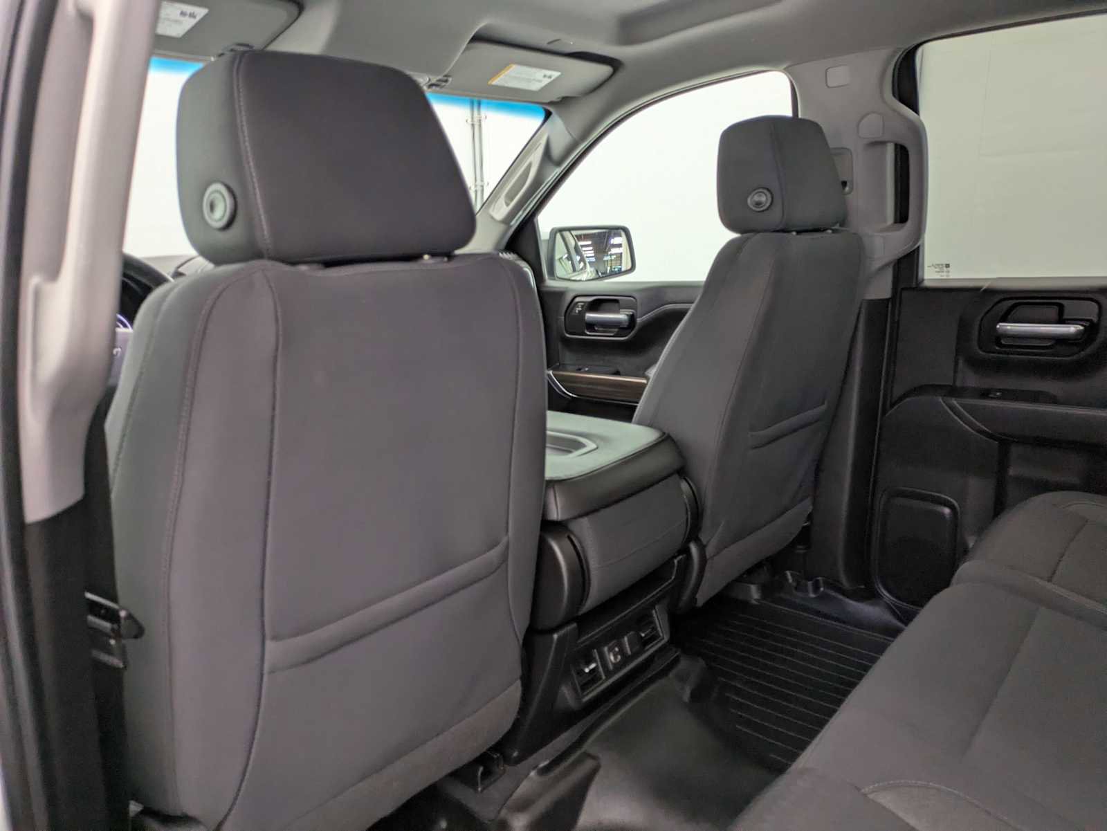 Used 2020 Chevrolet Silverado 1500 LT w/ All-Star Edition AWD/4WD image 19