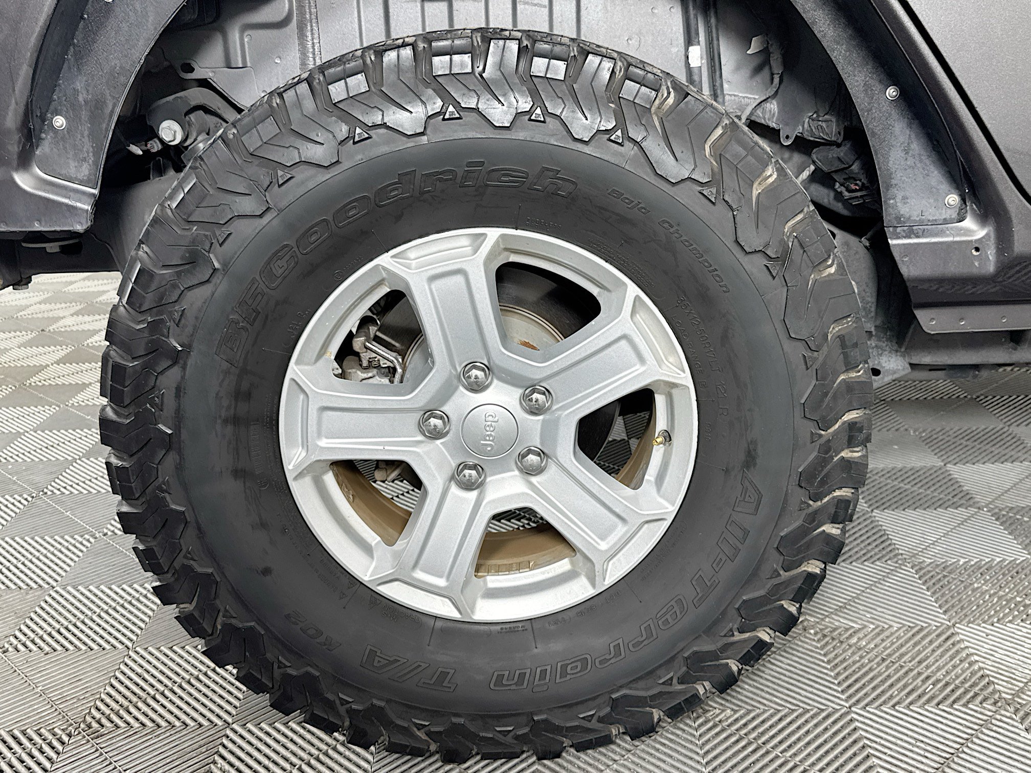 Used 2019 Jeep Wrangler Unlimited Sport S AWD/4WD image 42