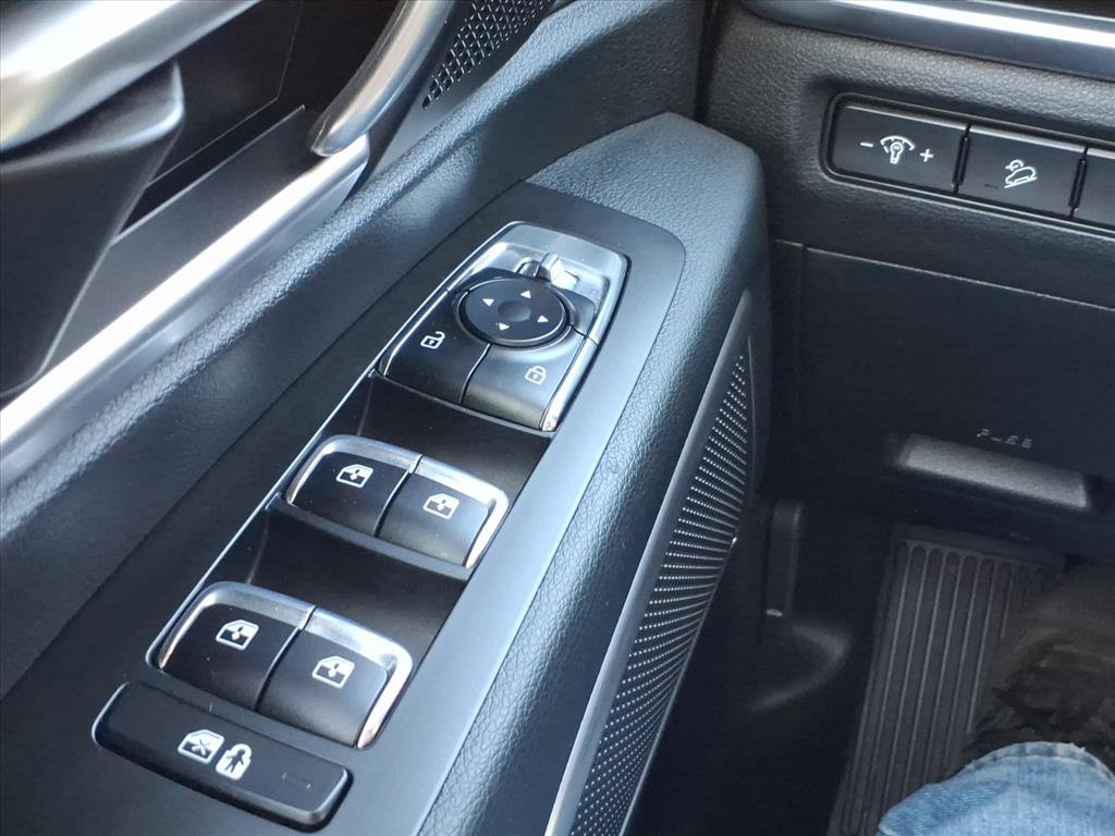 Used 2025 Kia Telluride S image 12