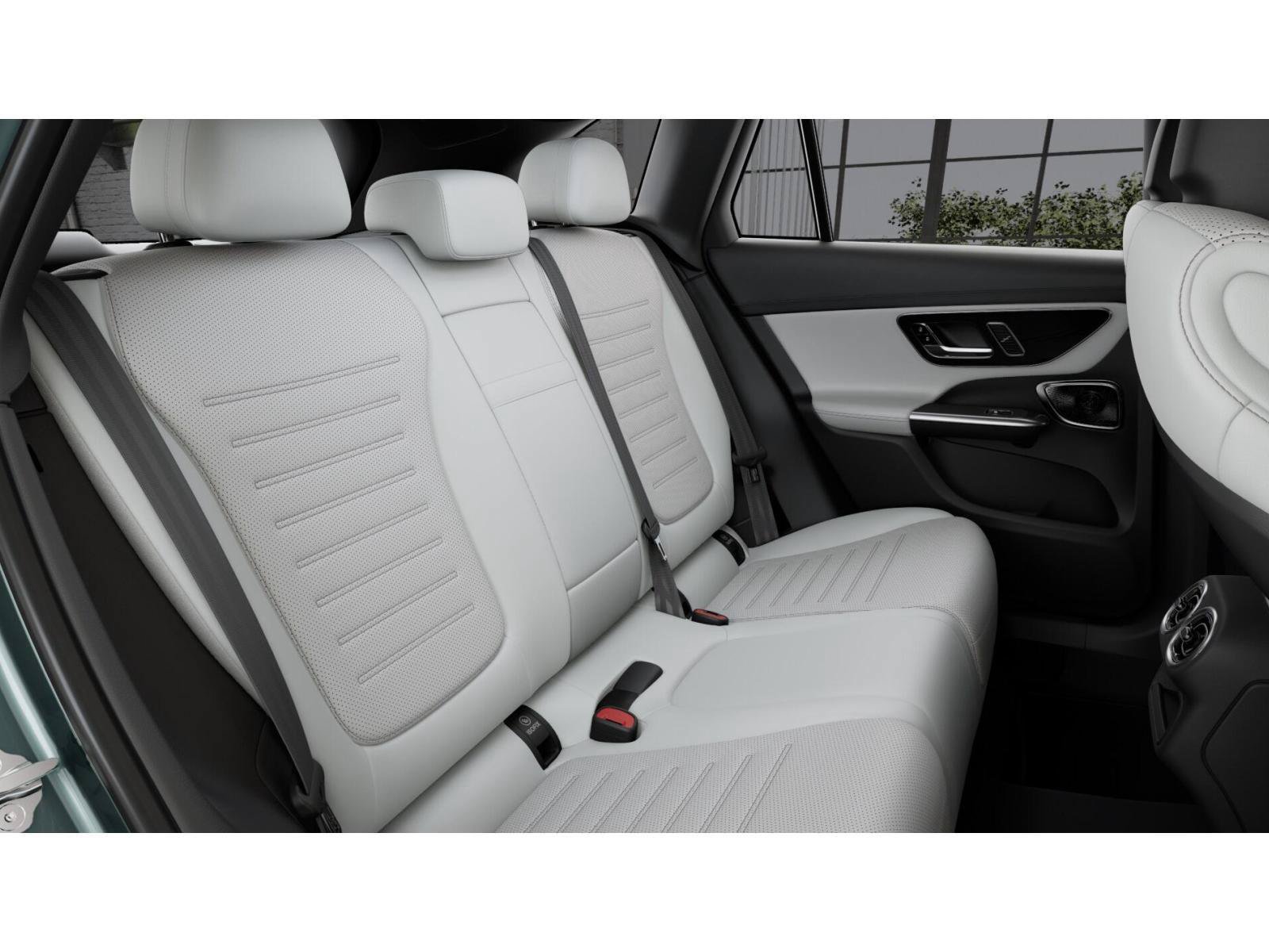 New 2027 Mercedes-Benz GLC 300 4MATIC image 5